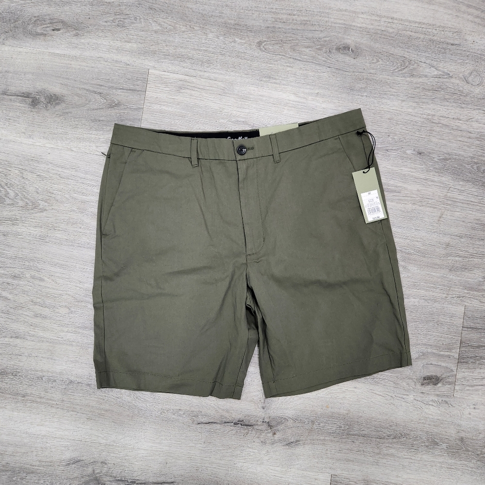 NWT Shorts size 38 Goodfellow Target